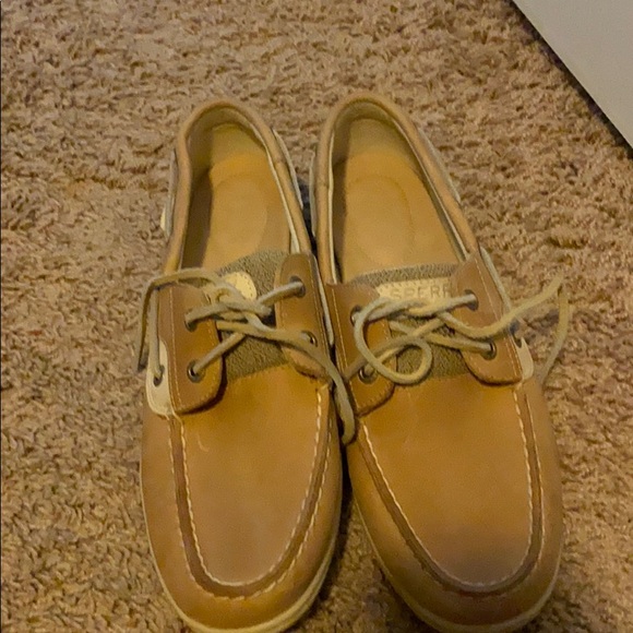 sperrys - Picture 1 of 2